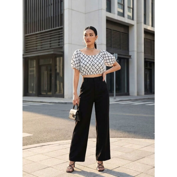 Ao Croptop Caro 04 Áo Croptop Caro Kẻ Vuông - Freesize 40 đến 60kg