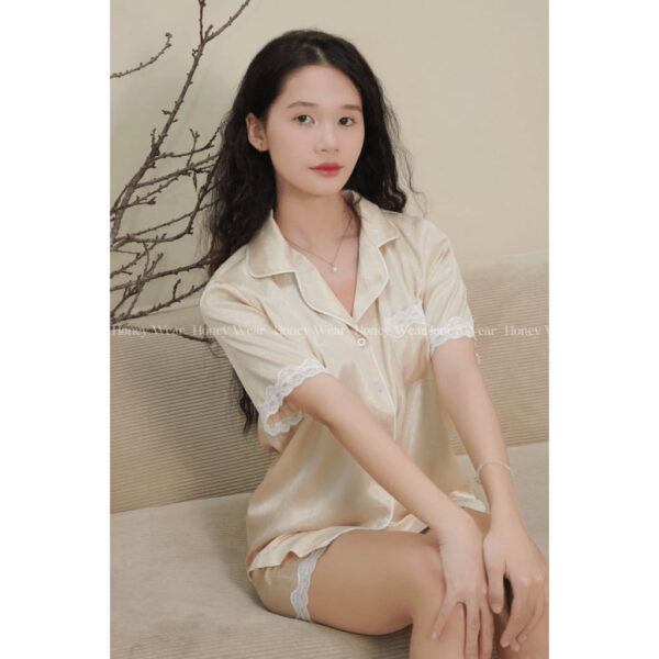 [XẢ KHO SALE 80%] Bộ Ngủ Nữ Tay Cộc, Pijama Lụa Xước Mặc Nhà Viền Ren Mặc Nhà Lụa Cao Cấp Mềm P183